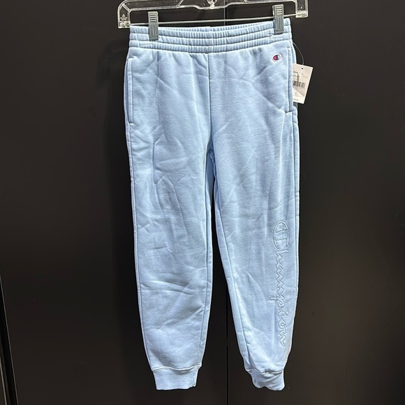 Champion Other - Champion Joggers,elastic waist,hip pockets,rib knit cuff, fleece lined,logo